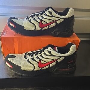 Nike Air Max Torch 4, Size 9, New No Box